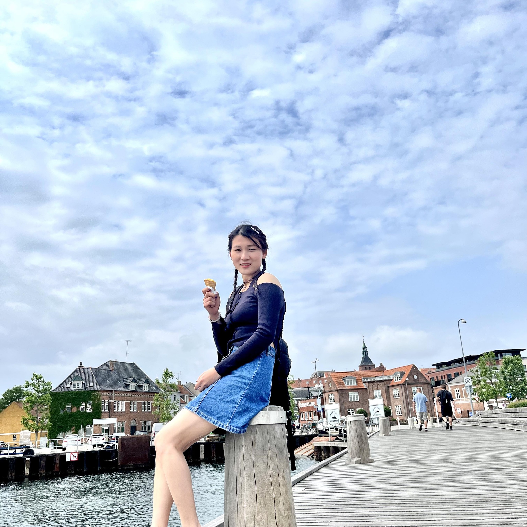Xuất cảnh 5.7.2022 (Nguyễn Thị Danh Duyên)